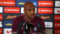 Fabian Delph Ogah Berseragam Manchester City