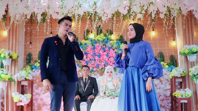 Terlibat Cinta Lokasi, Ini 6 Potret Harmonis Tria dan Ady Bima D'Academy