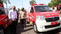 Mobil vaksin keliling Surabaya dikirim untuk wilayah anglomerasi. (Dian Kurniawan/Liputan6.com)