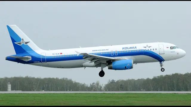 Pesawat Airbus A-321 yang mengangkut 224 milik Rusia dengan nomor penerbangan 7K9268 hilang setelah lepas landas dari bandara Sharm el-Sheikh. 