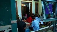 Rumah duka korban bayi meningg korban gigitan ular di Kota Sukabumi (Liputan6.com/Fira Syahrin).