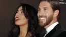 Pilar Rubio memiliki perbedaan umur delapan tahun lebih tua dari kapten Los Blancos tersebut. Ramos yang berusia 34 tahun dan Pilar Rubio telah memasuki usia 43 tahun pada 17 Maret 2021 lalu. (AP/Luca Bruno)