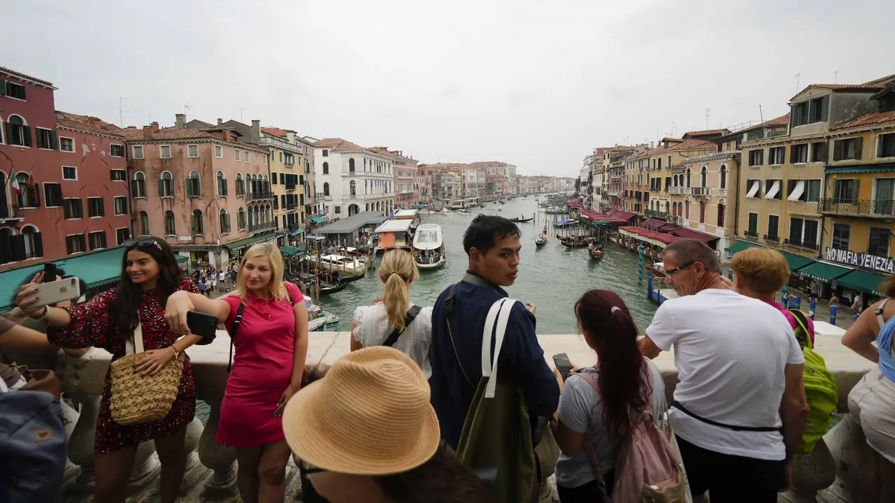 Venesia