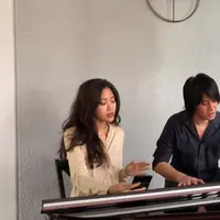 Dengan aransemen khusus, Kevin dan Widy buat lagu Keke Bukan Boneka disukai netizen.