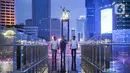 Gubernur DKI Jakarta Anies Baswedan bersiap meresmikan Halte TransJakarta Bundaran HI, Jakarta, Sabtu (15/10/2022). Agenda peresmian itu dilakukan sehari menjelang Anies lengser dari jabatan DKI 1. (Liputan6.com/Faizal Fanani)