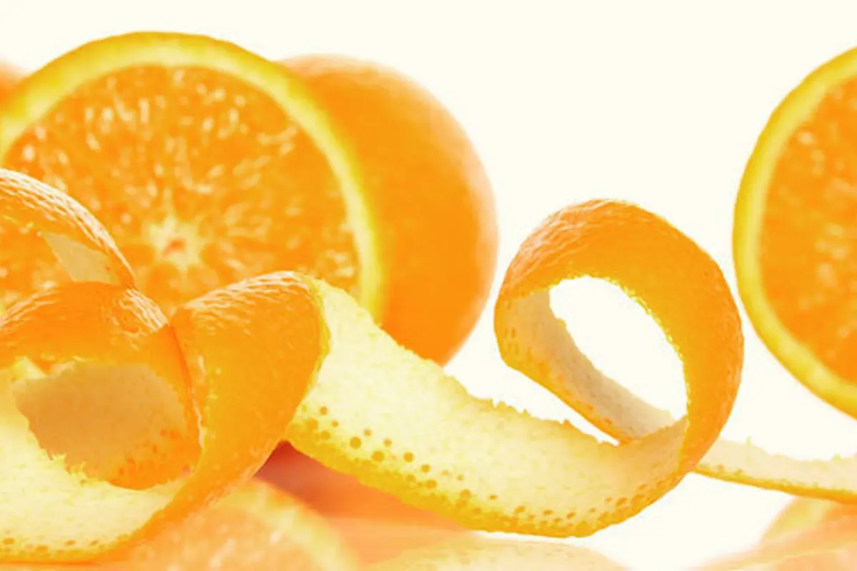 (C) shutterstock