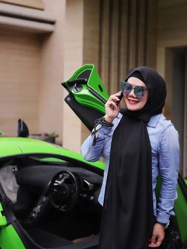 6 Potret Cantik Bunda Sarita, Ibunda Shafa Harris yang Didekati Vicky Prasetyo