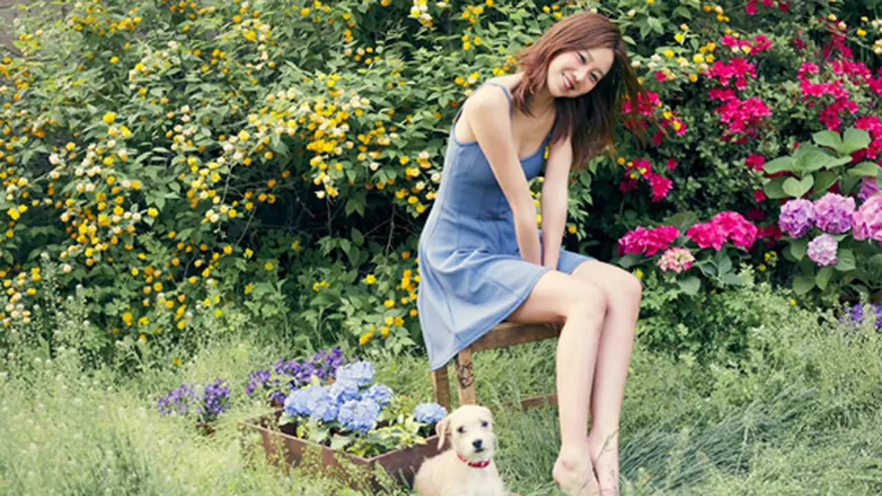 Sisi Lain Gong Hye Jin Saat Pemotretan
