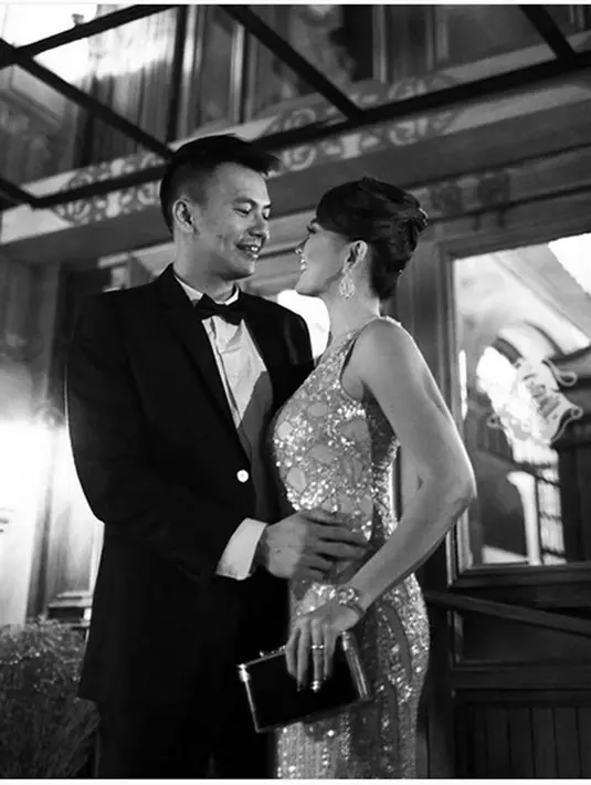 Dalam akun milik pebasket itu, banyak foto pasangan ini begitu intim. Berbeda dengan Instagram milik Agnes, yang tidak mengunggah foto bareng kekasihnya tersebut. (Instagram/saputrawijaya)