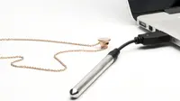 Kalung Ini Juga Berfungsi Sebagai Sex Toy