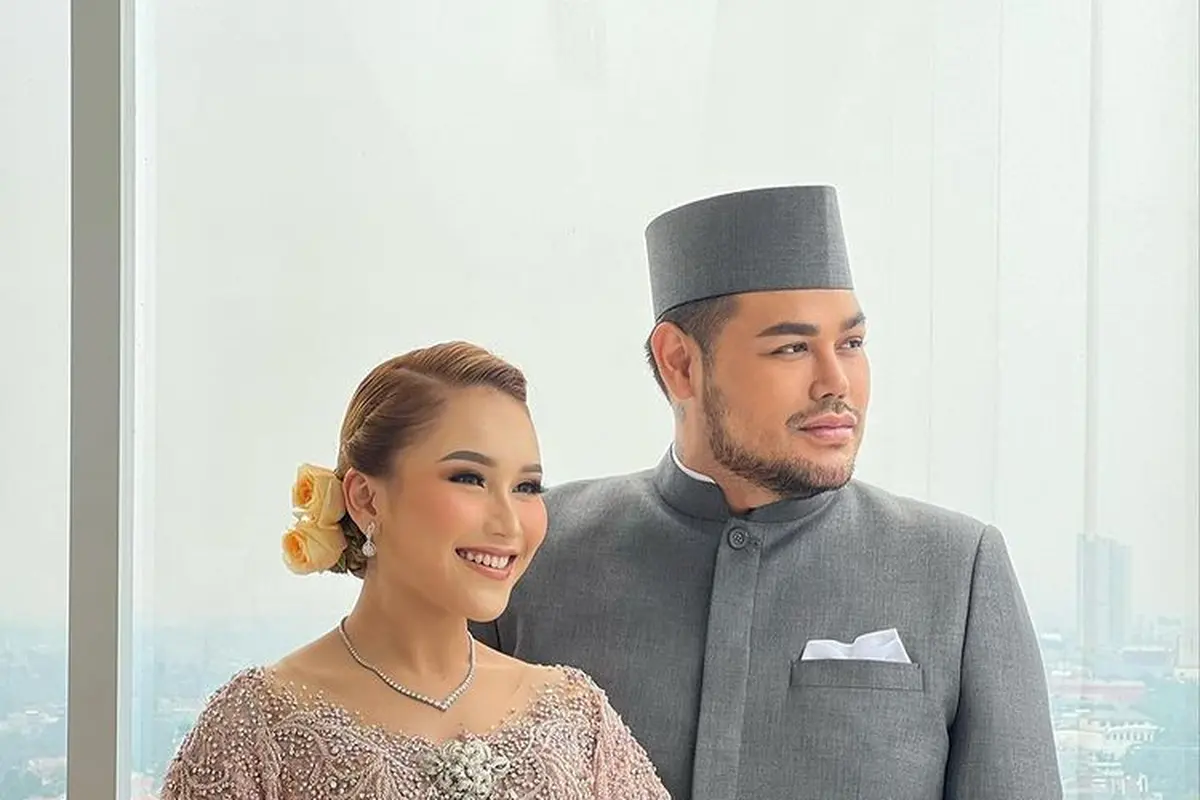 Ayu Ting Ting kesal pada Ivan Gunawan