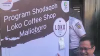 Loko Coffee Shop Malioboro merayakan ulang tahun pertama dengan program Menu Sodaqoh (Liputan6.com /Switzy Sabandar)