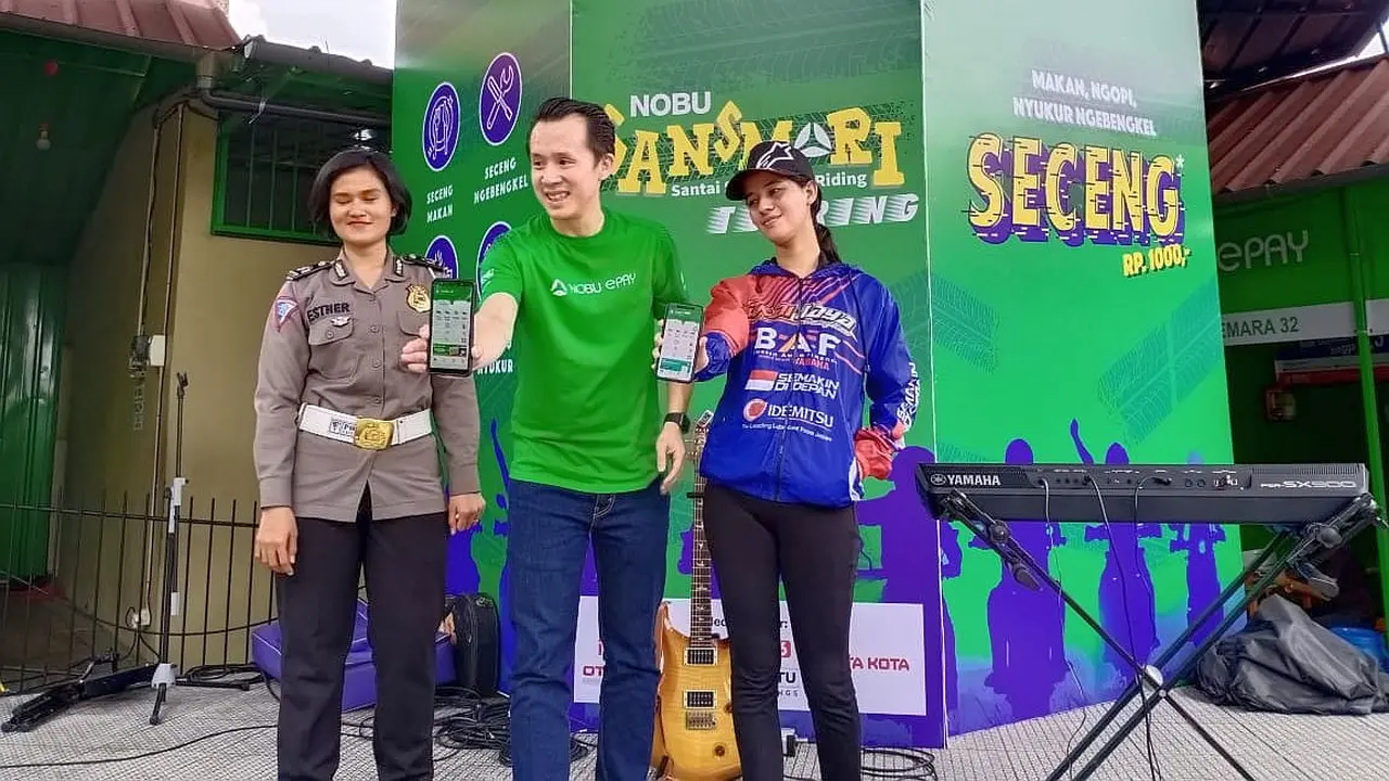 Nobu Bank memperkenalkan transaksi non tunai dengan cara menggunakan NOBU QRIS (QR Code Indonesia Standard) dan Nobu ePay kepada komunitas motor.