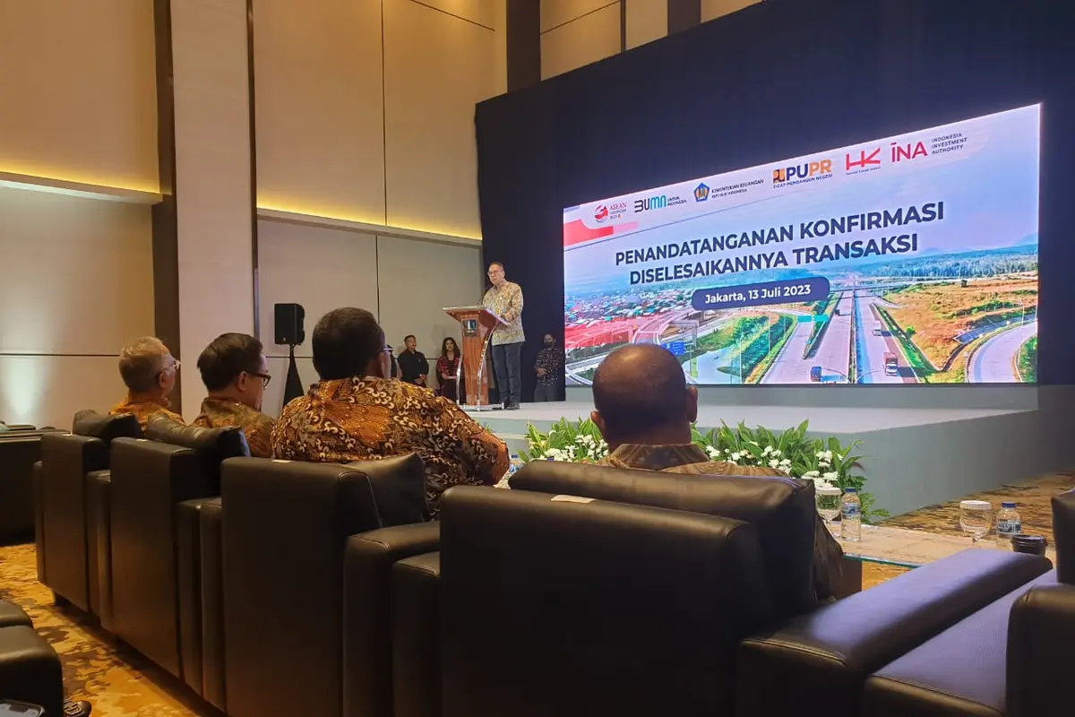 INA resmi mengambil alih 2 ruas Jalan Tol Trans Sumatra (JTTS) dari PT Hutama Karya, yakni Medan-Binjai (MB) dan Bakauheni-Terbanggi Besar (BTB).