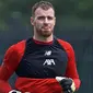 Andy Lonergan, kiper veteran yang berpotensi dikontrak Liverpool setelah Alisson Becker. (Foto: Istimewa)