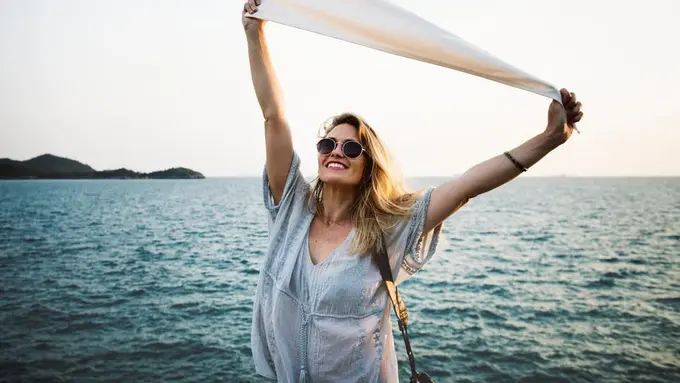 [Bintang] Penuh Misteri, 3 Shio Ini Nggak Akan Kelihatan Lagi Galau