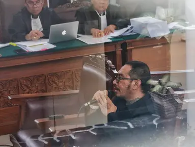 Saksi yang juga ayah dari korban kasus dugaan penganiayaan David Ozora, Jonathan Latumahina memberikan keterangan saat sidang lanjutan Mario Dandy Satriyo dan Shane Lukas di Pengadilan Negeri Jakarta Selatan, Jakarta, Selasa (13/6/2023). (Liputan6.com/Angga Yuniar)