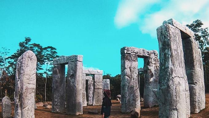 Nggak Perlu ke Inggris, Yogyakarta Juga Punya Stonehenge ...