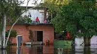 Banjir besar melanda ibu kota Paraguay, Asuncion (AFP Photo)