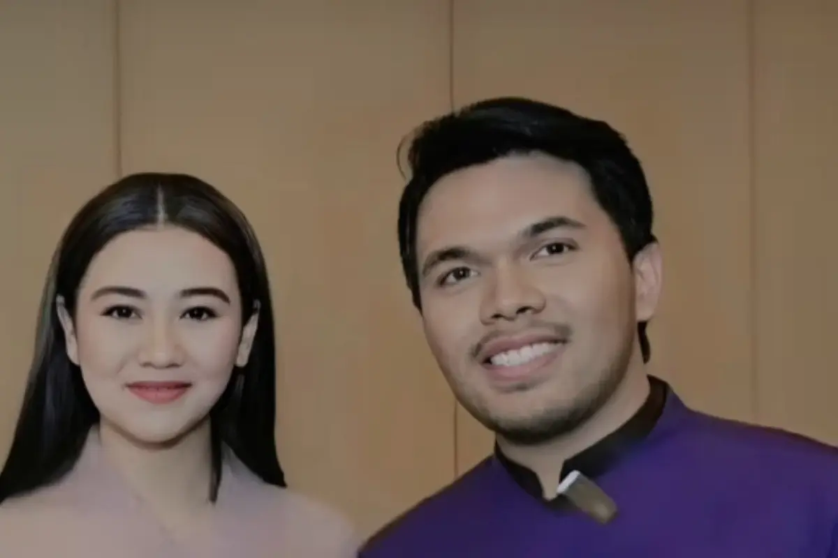 Thariq Halilintar diduga melamar Aaliyah Massaid, perempuan yang sedang dikabarkan dekat dengannya
