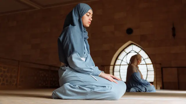 Bacaan Doa yang Perlu Dipanjatkan agar Otak Anak Cerdas