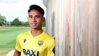 Gelandang Timnas Indonesia, Marselino Ferdinan kini menjadi pemain baru Oxford United mulai musim 2024/2025. (Bola.com/Dok Oxford United)