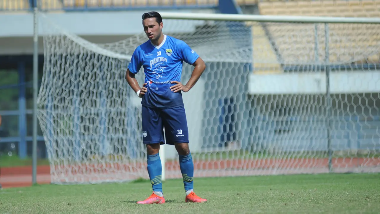 Ezra Walian, Persib Bandung