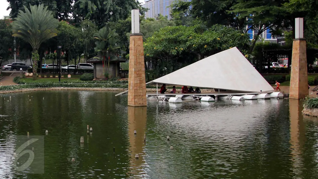 20160104- Perpustakaan Apung di Taman Ayodya-Jakarta-Johan Tallo