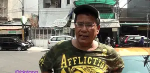 Hotman Paris Hutapea adalah salah satu pengacara Indonesia yang terbiasa merayakan ulang tahunnya secara mewah. Kali ini, Hotman merayakan ulang tahunnya yang ke-56 secara sederhana dengan masyarakat sekitar.