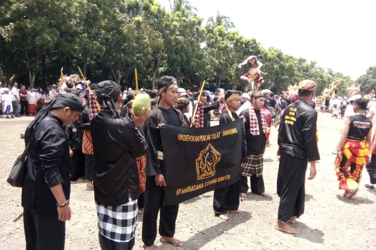 Pawai Ogoh-ogoh di Banten