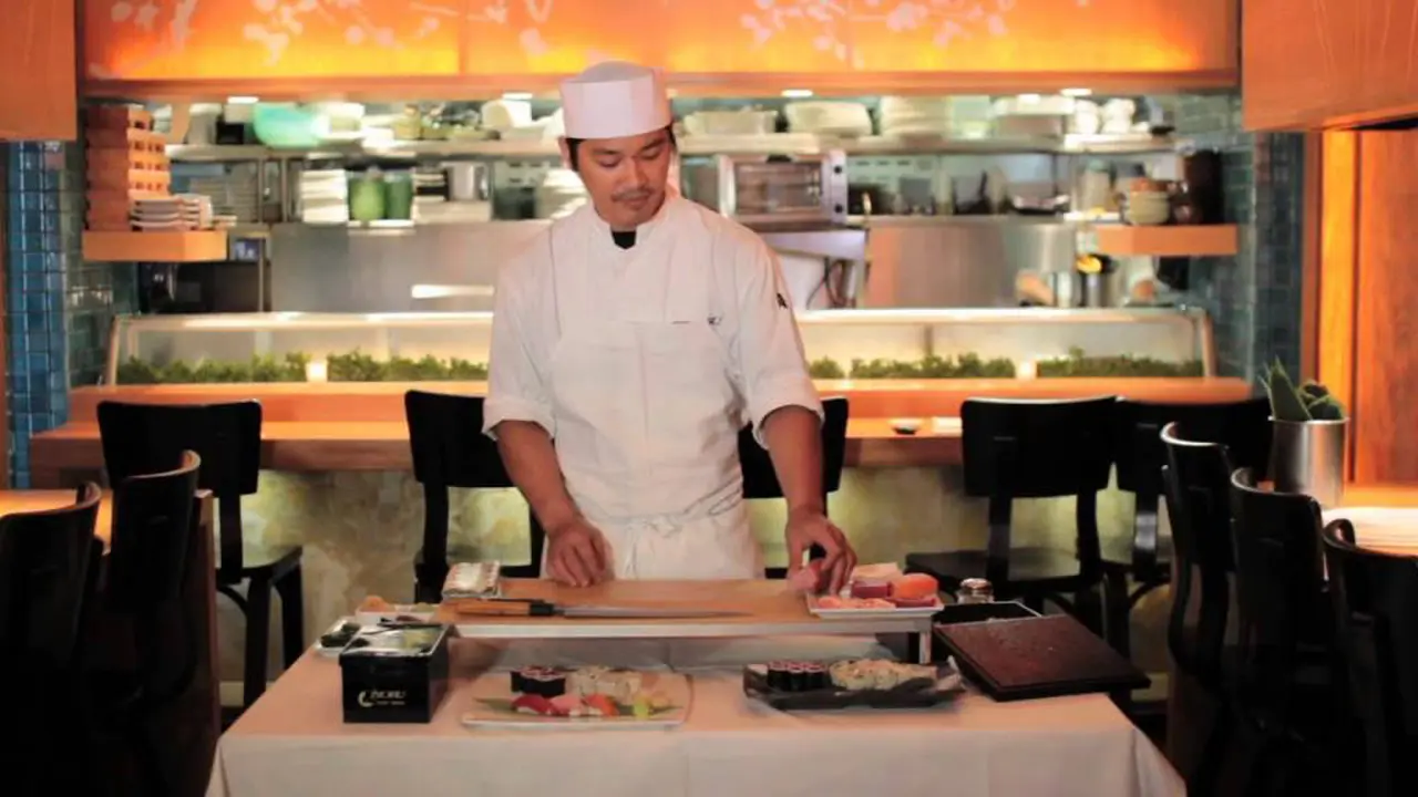 Waduh, Ini Alasan Kenapa Perempuan Nggak Bisa Jadi Sushi 'Master'
