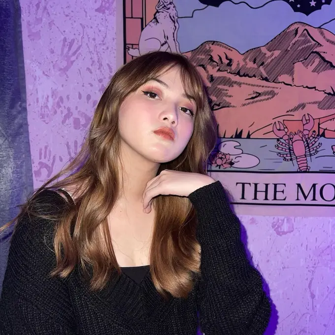 Aisyah Aqilah (https://www.instagram.com/p/CSCHxnxFIcP/)