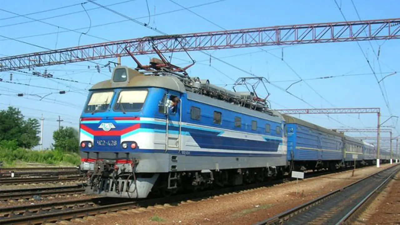 Kereta Ini Sediakan Sabuk Pengaman untuk Berhubungan Seks