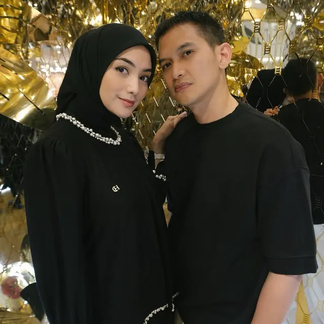 Citra Kirana dan Rezky Aditya. (Foto: Dok. Instagram @citraciki)