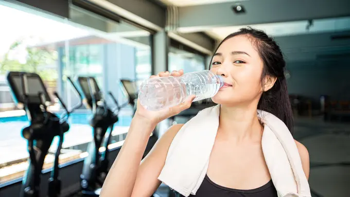 Kenali 15 Manfaat Kebiasaan Minum Air dan Latihan Pernapasan untuk Tubuh Sehat, Sederhana tapi Berdampak Besar!