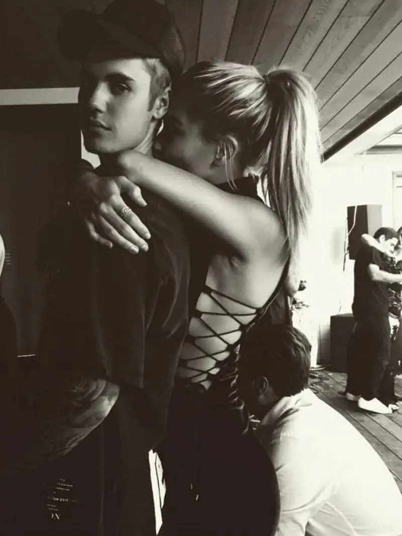 [Bintang] Justin Bieber - Hailey Baldwin