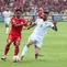 Pemain Timnas Indonesia, Marselino Ferdinan (kiri) berebut bola dengan pemain Irak, Rebin Sulaka pada laga Grup F putaran kedua Kualifikasi Piala Dunia 2026 zona Asia di Stadion Utama Gelora Bung Karno (SUGBK), Senayan, Jakarta, Kamis (6/6/2024). (Bola.com/Abdul Aziz)