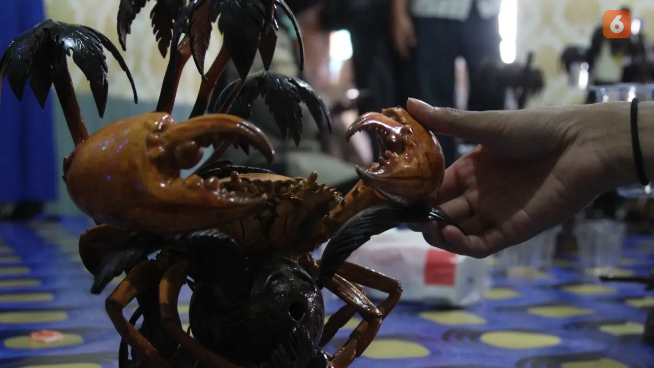 Kerajinan dari limbah kepiting