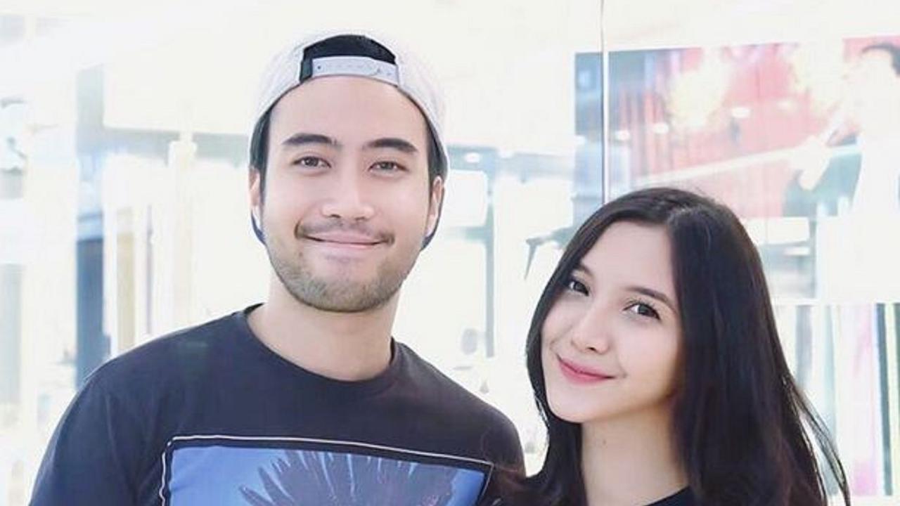 [Bintang] Vidi Aldiano dan Sheila Dara