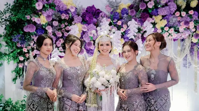 Aaliyah Massaid di pernikahan Mahalini dan Rizky Febian. (Foto: Dok. Instagram @aaliyah.massaid)