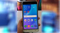 Samsung Galaxy J3, si ponsel dengan penghemat data. (Liputan6.com/ Agustin Setyo Wardani)