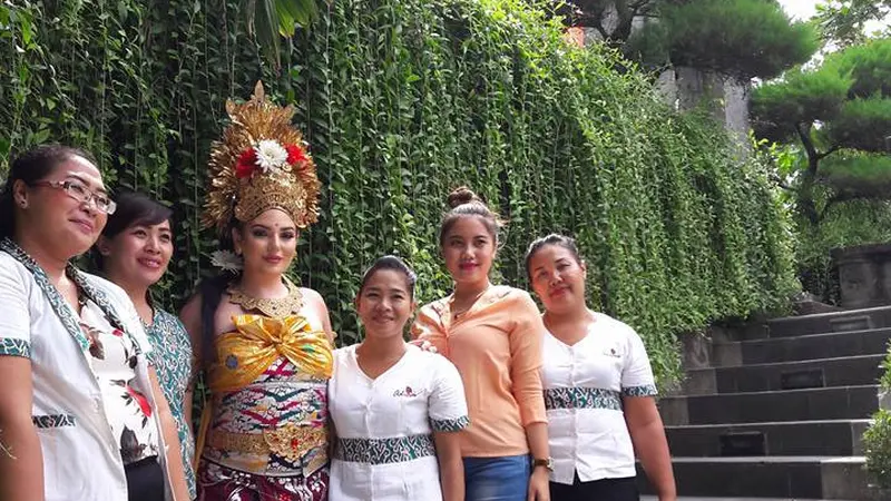 Intip Keseruan pramugari rombongan Raja Arab Menikmati Spa dan Budaya khas Bali