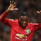 Aaron Wan-Bissaka (Manchester United) – Banyak orang heran mengapa pemain ini tak masuk dalam skuat Inggris, padahal kemampuannya menjaga lini belakang tak perlu diragunakan lagi ketika ia membela Setan Merah musim ini. Tercatat ia tampil 34 kali, dua gol, dan empat assist. (Foto: AFP/ Oli Scarff)