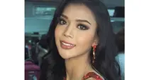 Cerita transgender asal Indonesia, Dinda Syarif yang berhasil membawa pulang penghargaan dari kontes kecantikan dunia, Miss International Queen 2018. (Foto: Instagram)
