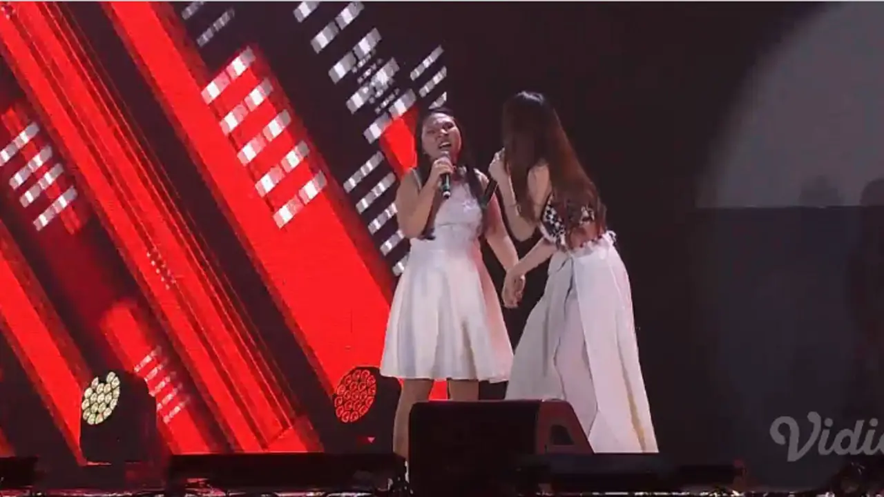 Sheryl Sheinafia bersama Claudia