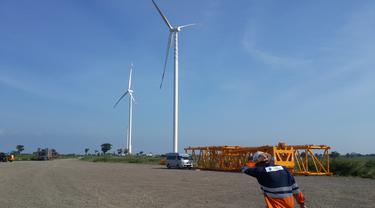 Pembangkit Listrik Tenaga Bayu (PLTB) Tolo, Jeneponto siap memasok listrik 72 MW ke Sulawesi Selatan pada Agustus 2018.(Pebrianto Eko Wicaksono/Liputan6.com)