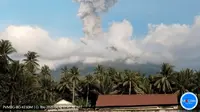 Gunung Ibu di Halmahera Barat kembali erupsi pada Rabu (12/3/2025), pukul 17.44 WIT. (Liputan6.com/ Dok PVMBG)