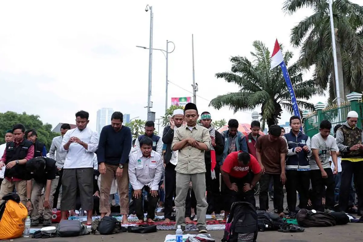 [Bintang] Aksi 212