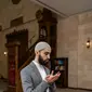 Ilustrasi muslim, berdoa. (Foto oleh Alena Darmel: https://www.pexels.com/id-id/foto/pria-abu-abu-budaya-berdoa-8164575/)