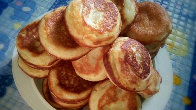 Kue Kamir Arab khas Pemalang yang kini telah menjadi makanan yang populer. (Foto: pemalangkab.go.id)